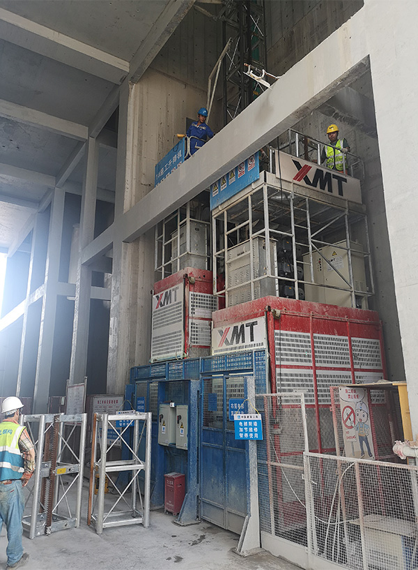 井道用施工升降机